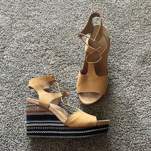 Lucky Brand Wedge Heel